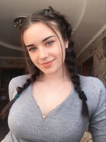 Проститутка Майя