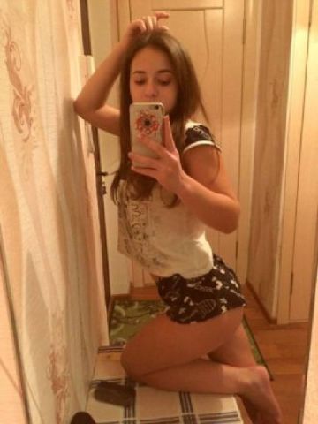 Проститутка Хана